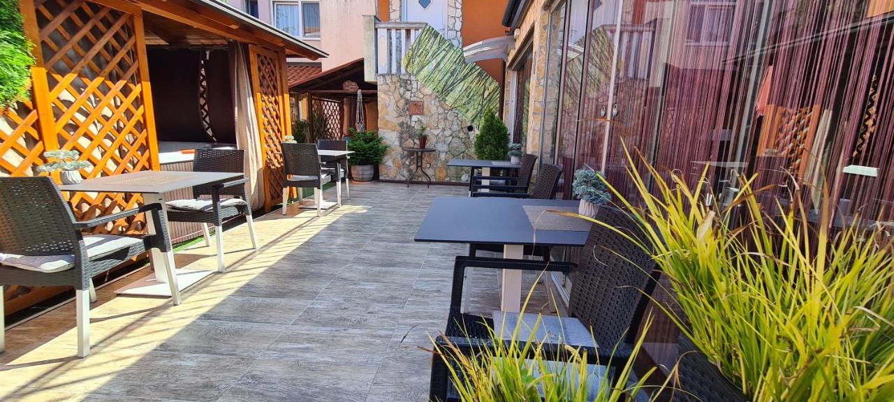 Adriana Bed & Breakfast 3*